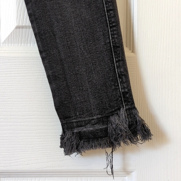Zara Trafaluc Denimwear Classic Mid Rise Distressed Raw Hem Skinny Jeans Black 4 - Picture 14 of 14